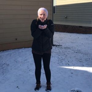 Meet your Posher, Katelyn